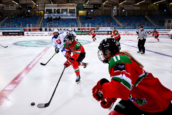 Women's Worlds Quick Q's with with Team Hungary Defender Lotti Odnoga